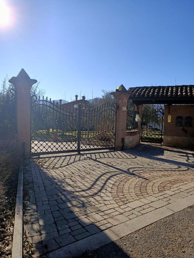 Rossomattone Countryhouse スルモナ エクステリア 写真