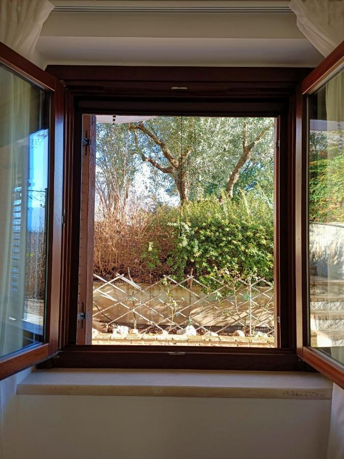 Rossomattone Countryhouse スルモナ エクステリア 写真